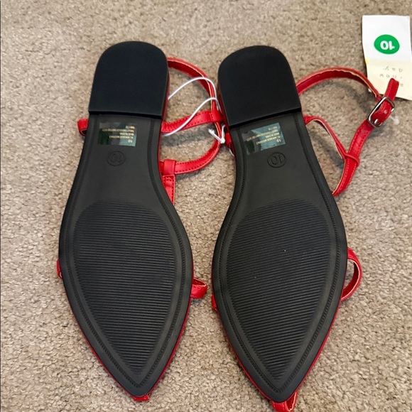 a new day Vibrant Red Sandals - Picture 5 of 6